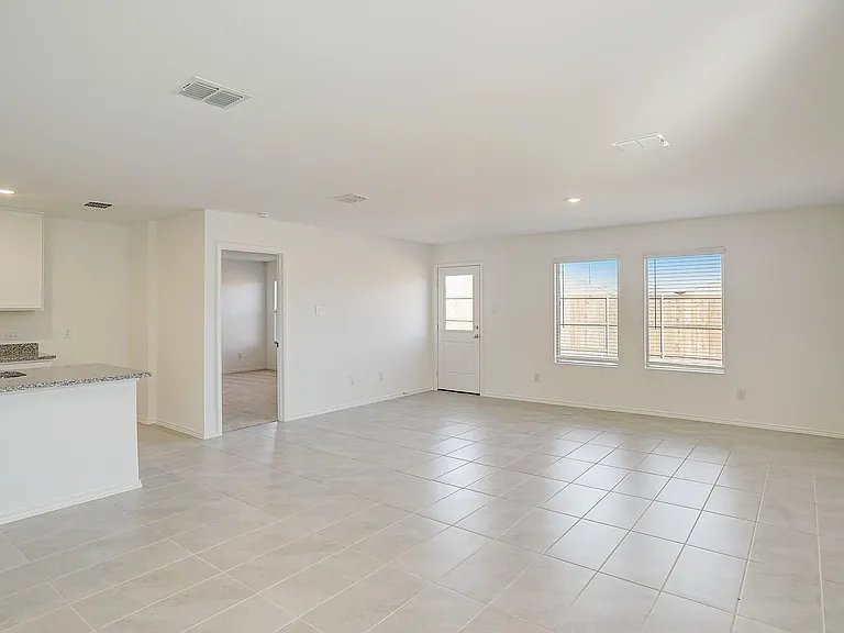 2817 Watchpoint Rd — Photo 9