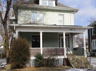 508 E Chestnut St, Bloomington, IL 61701