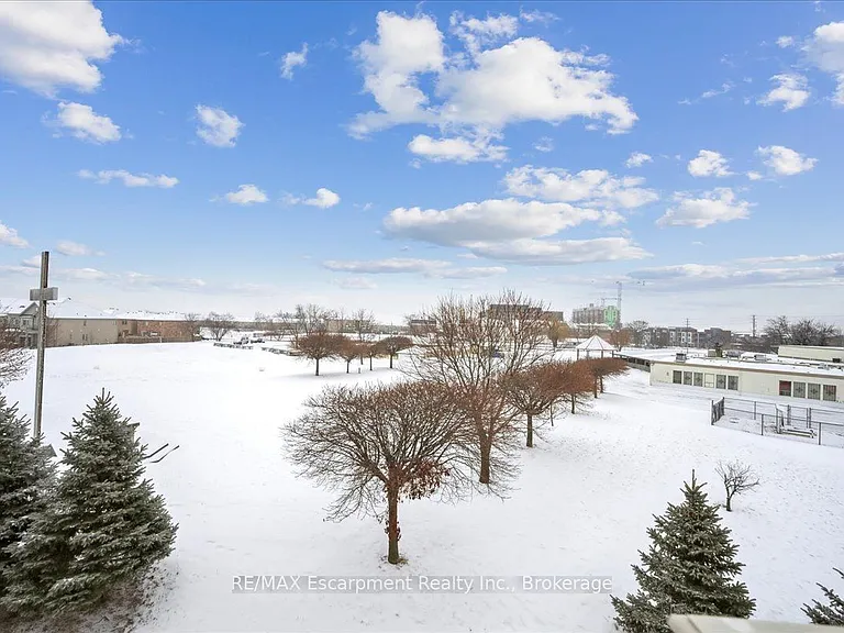 2441 Greenwich Dr #64 — Photo 18