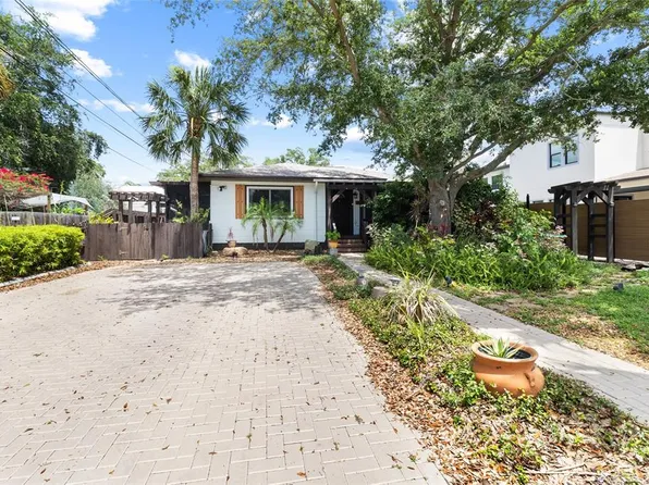 2820 53rd St S, Gulfport, FL 33707