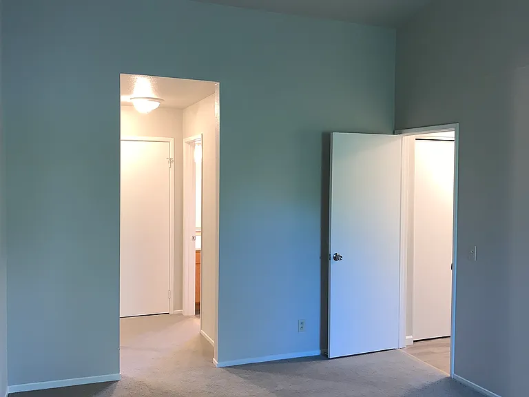 2577 Westberry Dr — Photo 9