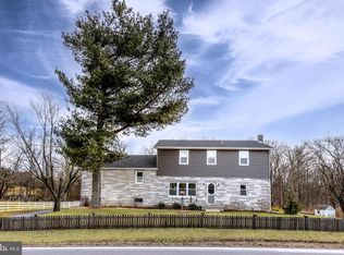 1100 Roxbury Rd, Newburg, PA 17240