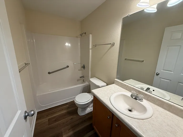 104 Kemper Ln — Photo 15