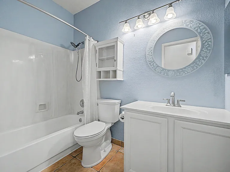 691 S Sahuaro Dr — Photo 17