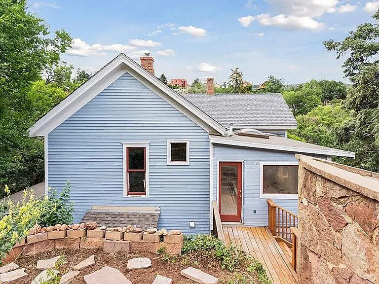 151 Ruxton Ave #B — Photo 19