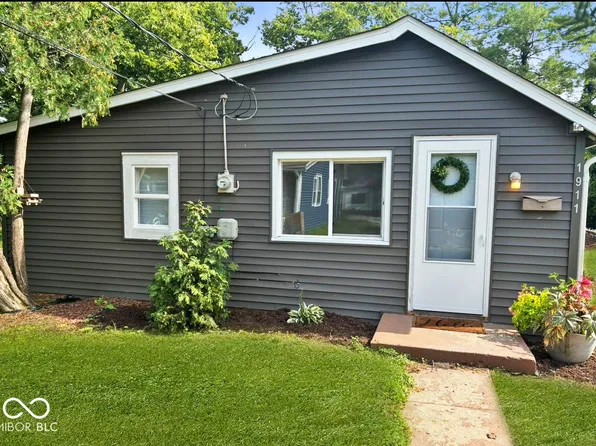 1911 Mulberry St, Noblesville, IN 46060