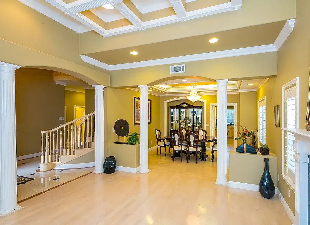4 bed, 3.5 bath, 3000 sqft, $5,600 — Photo 4