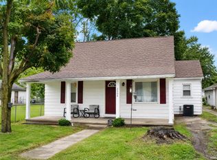 2504 E 13th St, Muncie, IN 47302