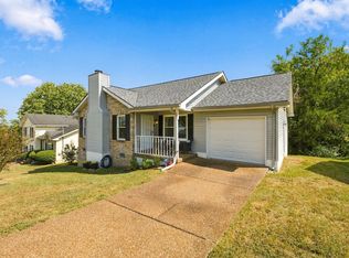 223 Ash Grove Dr, Nashville, TN 37211