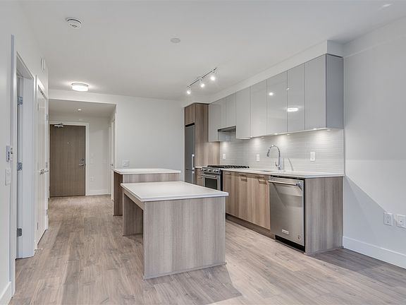 4th image of 258 Nelsons Ct #1903