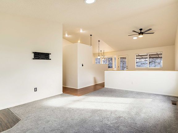 3rd image of 7858 Anchor Point Dr