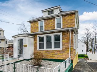 55 Loring Ave, Yonkers, NY 10704