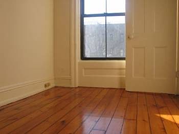 2nd image of 150 Bleecker St