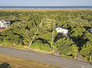 653 Ocean Shores Blvd SW, Ocean Shores, WA 98569