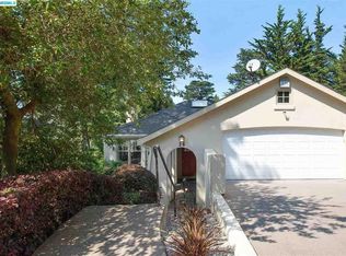 28 Rydal Ct, Oakland, CA 94611
