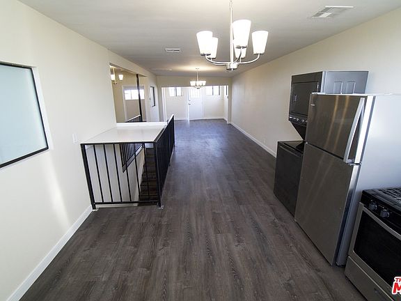 2nd image of 11605 W Pico Blvd