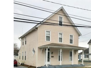 110 Delaware Ave, Harrington, DE 19952