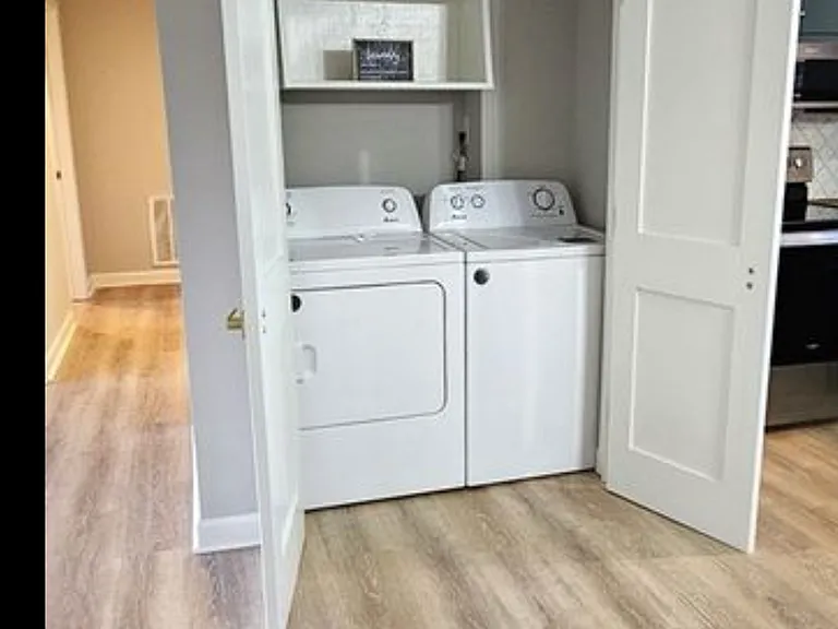 110 Franklin St — Photo 13