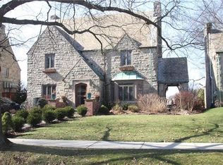 1420 Navahoe Dr, Pittsburgh, PA 15228