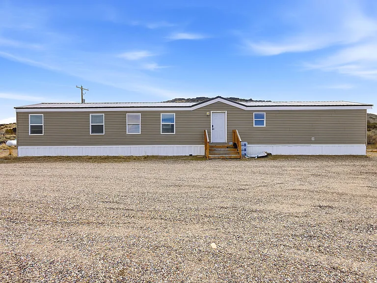1178 Twin Butte Rd — Photo 3
