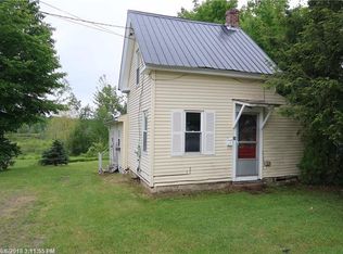 34 Heath St, Oakland, ME 04963