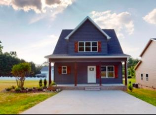 2009 Charles St NE, Cleveland, TN 37311