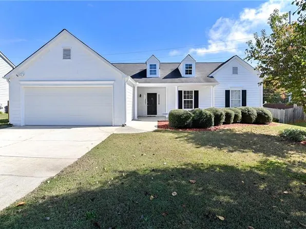 3210 Leprechaun Ln, Powder Springs, GA 30127