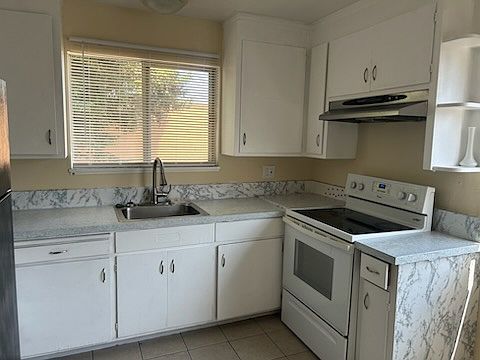 1st image of 1516 S 56th St #A