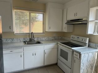 1516 S 56th St #A, Artesia, CA 90701