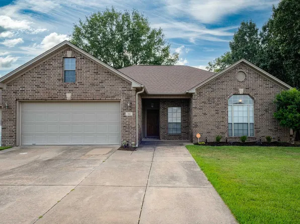 14 Westfield Cir, Little Rock, AR 72210