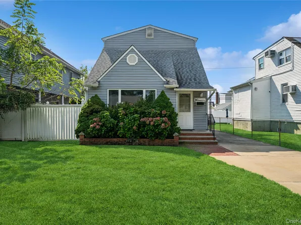 96 Beach Drive, Merrick, NY 11566