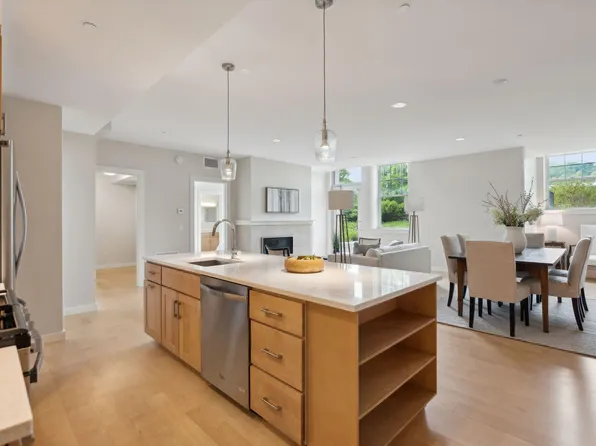 341 Pine Street #101, South Portland, ME 04106