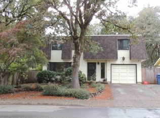 1067 Pali Dr NW, Salem, OR 97304