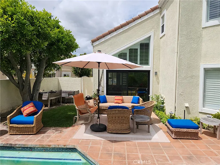 24718 Calle Serranona — Photo 20