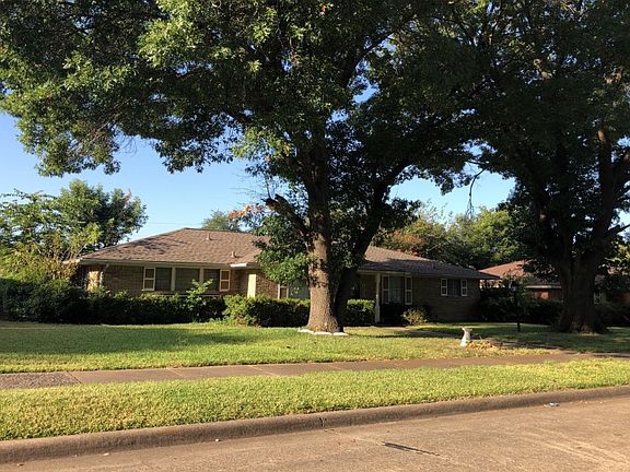 3rd image of 938 Birchwood Dr