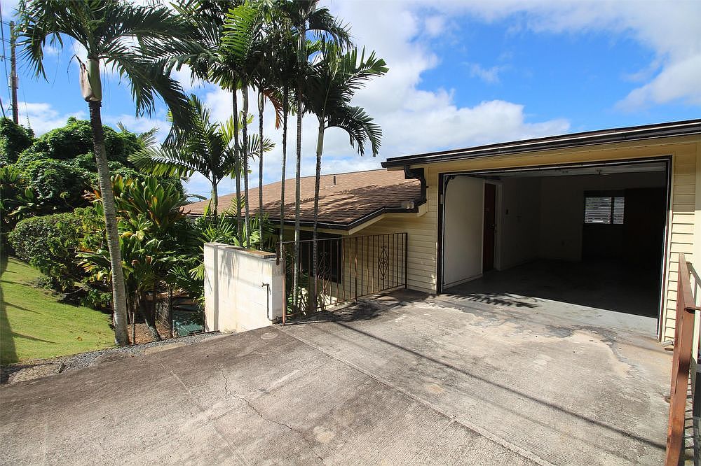 98-221 Kanuku St, Aiea, HI 96701 | Zillow