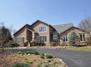 10891 Geist Rd, Fishers, IN 46037