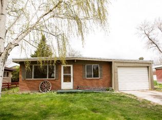 1730 Dennis St, Blackfoot, ID 83221