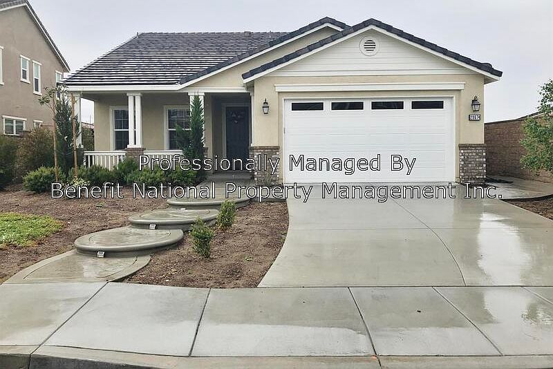 1st image of 29674 Eastbank Dr