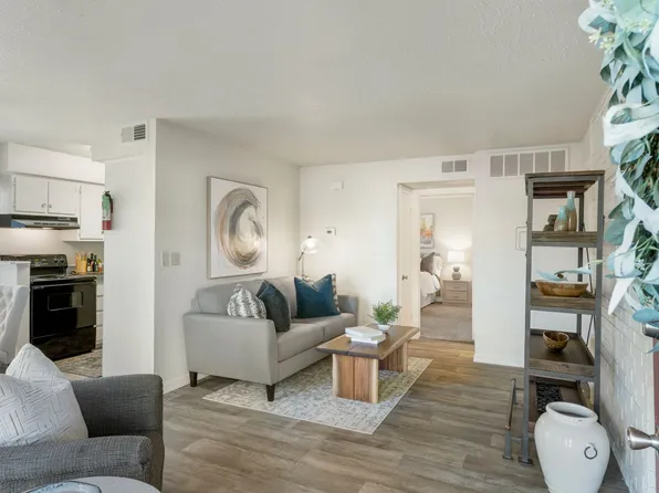 Wimbledon Place - Limited-Time Special One Month Free on a 12-Month Lease!