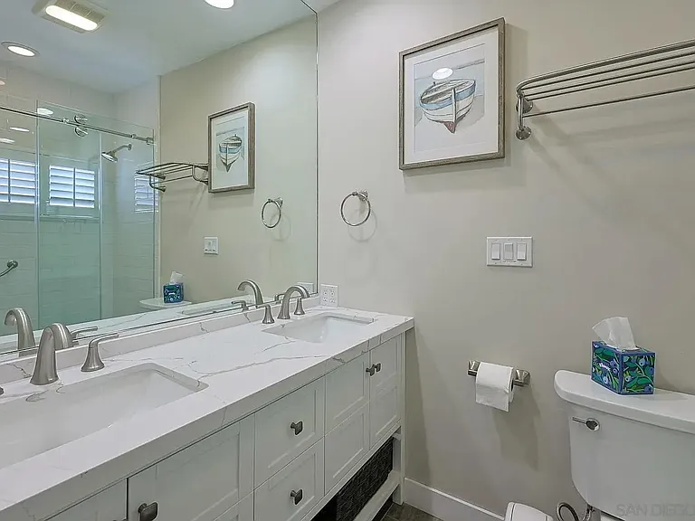 1609 Glorietta Blvd — Photo 8