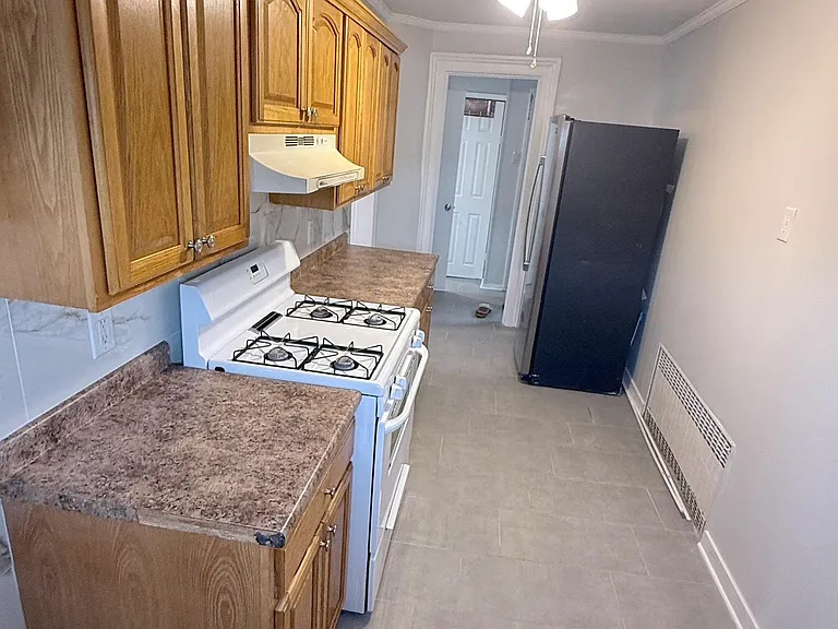 69 W 8th St #2 — Photo 9