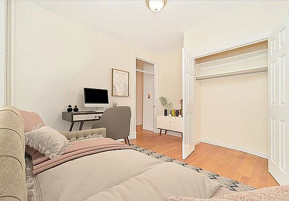 2nd image of 309 E 5th St APT 11