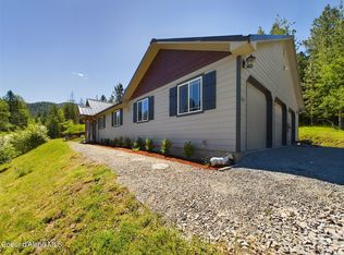 815 Country Club Ln, Pinehurst, ID 83850