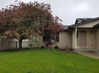 251 Skunk Hollow Rd, La Crescent, MN 55947