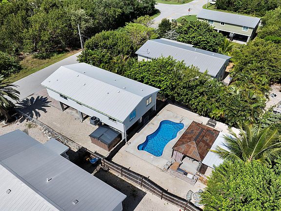 5th image of 31147 Avenue H