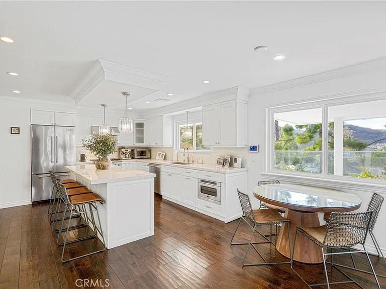 2461 Allanjay Pl — Photo 9