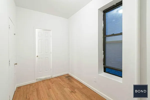 Rented by Bond New York | media 10