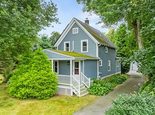 6 Pilgrim Rd, Quaker Hill, CT 06375
