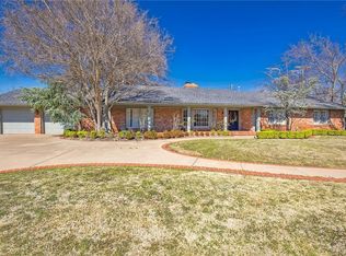 1305 Kenilworth Rd, Nichols Hills, OK 73120